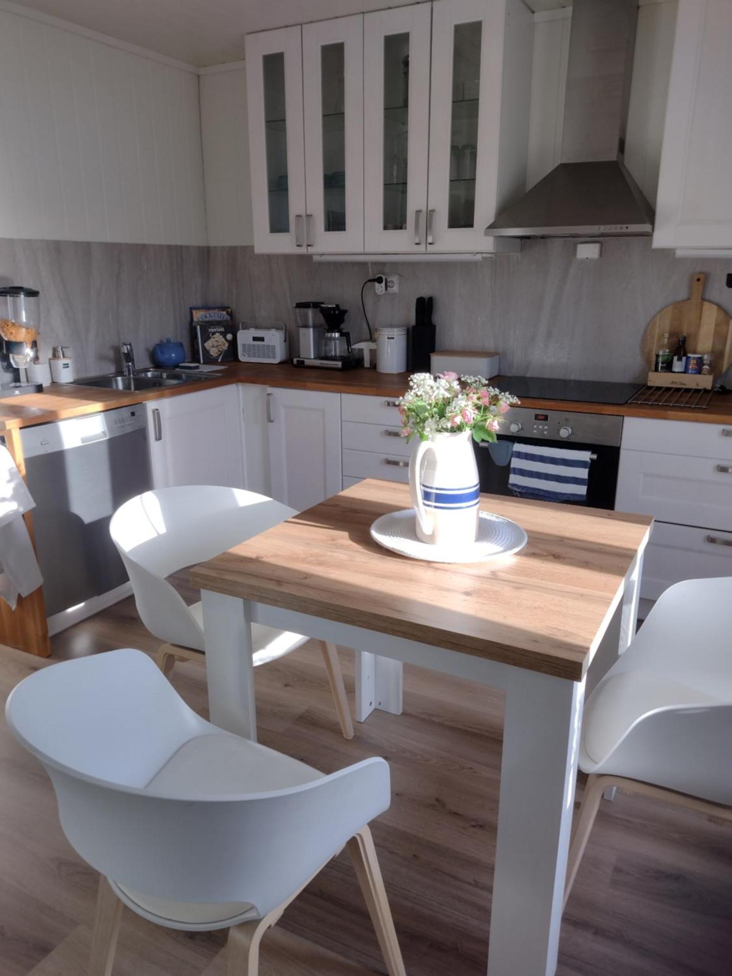 Light Home Apartment Alesund With Free Parking Zewnętrze zdjęcie